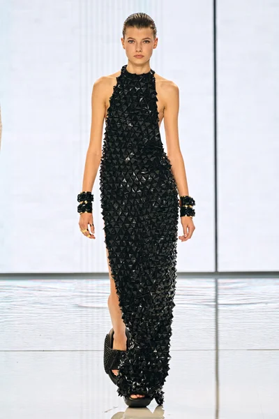 Look 49